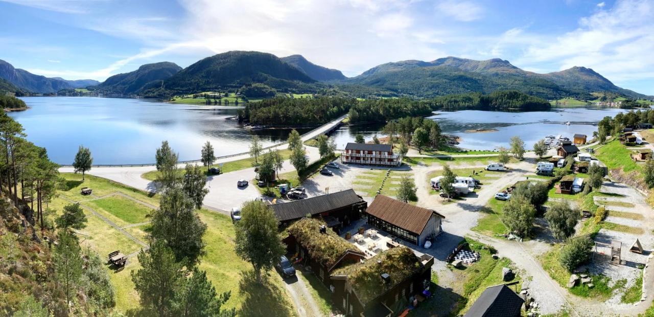 Hotel Valsoya Valsøyfjord Exterior foto