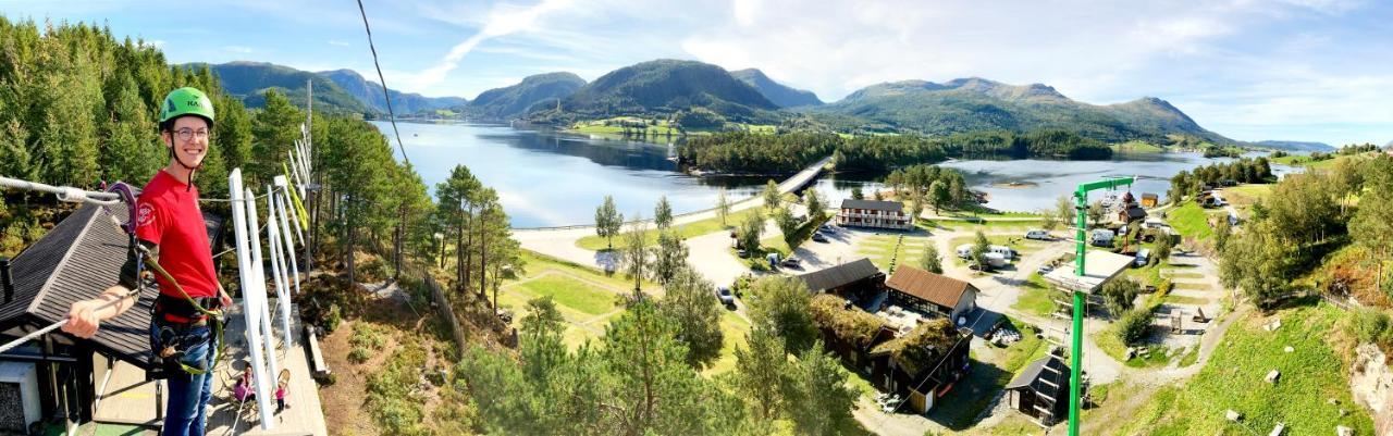 Hotel Valsoya Valsøyfjord Exterior foto